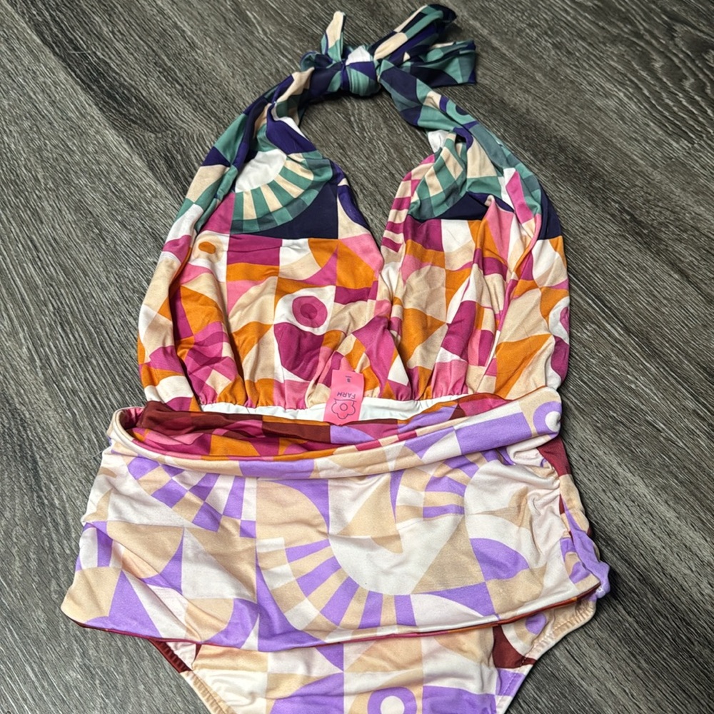 Farm Rio Ombre Graphic Toucans One-Piece Swimsuit, small, $228 - Picture 12 of 16